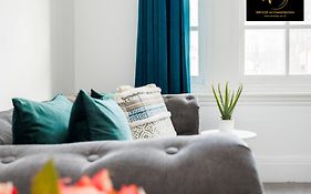 London Bridge 2 Bed Apartment - Sleeps 3